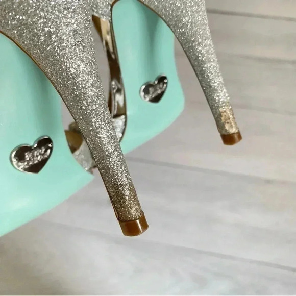 Betsey Johnson Glittery Heels Sz 8.5 - Picture 6 of 11